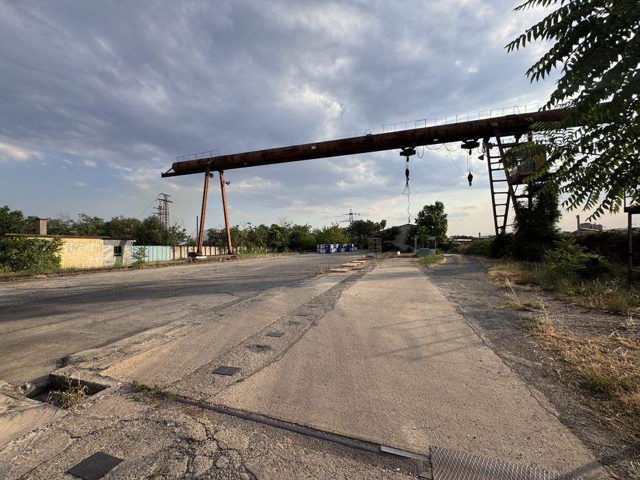 Продава се Промишлена сграда в Гурково - 3599 кв.м за 1001 €/кв.м - Снимка #17