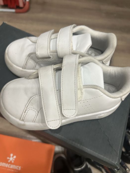 Детские кроссовки adidas