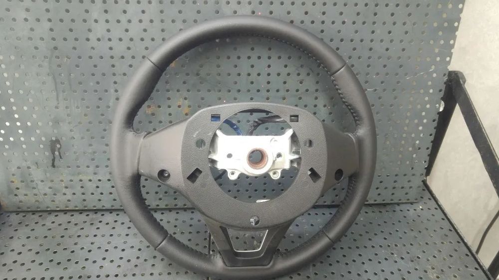 Volan piele in 3 spite cu comenzi suzuki ignis 2 mf gs13116030