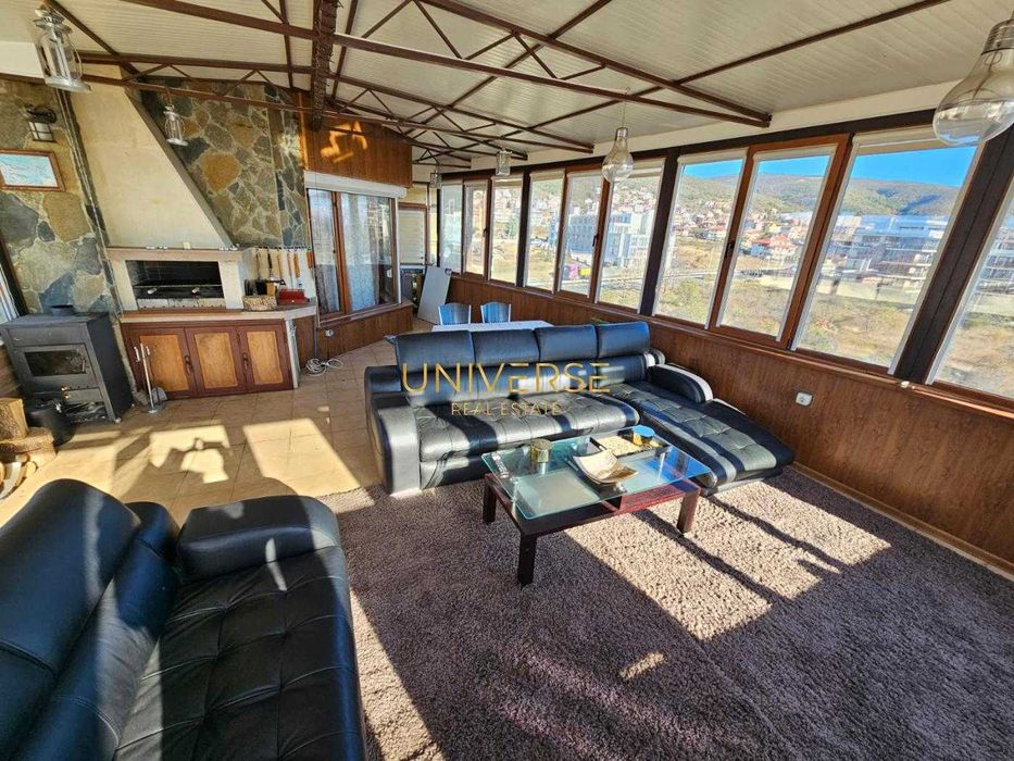 Продава се Тристаен апартамент в Свети Влас - 148 кв.м за 397 €/кв.м - Снимка #1