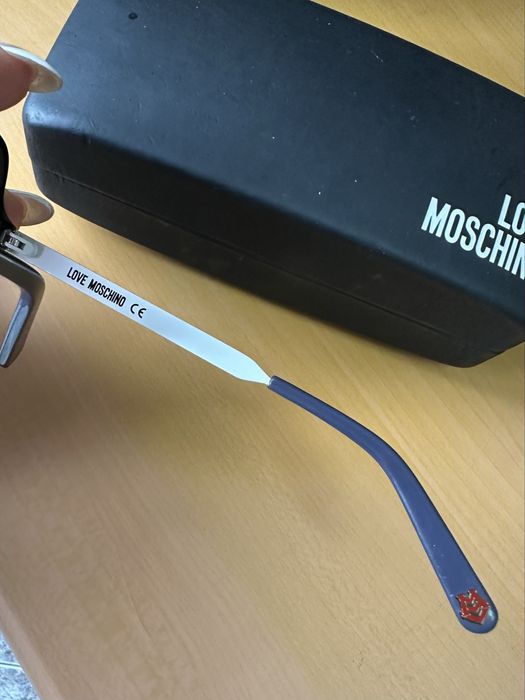 Очила Love Moschino