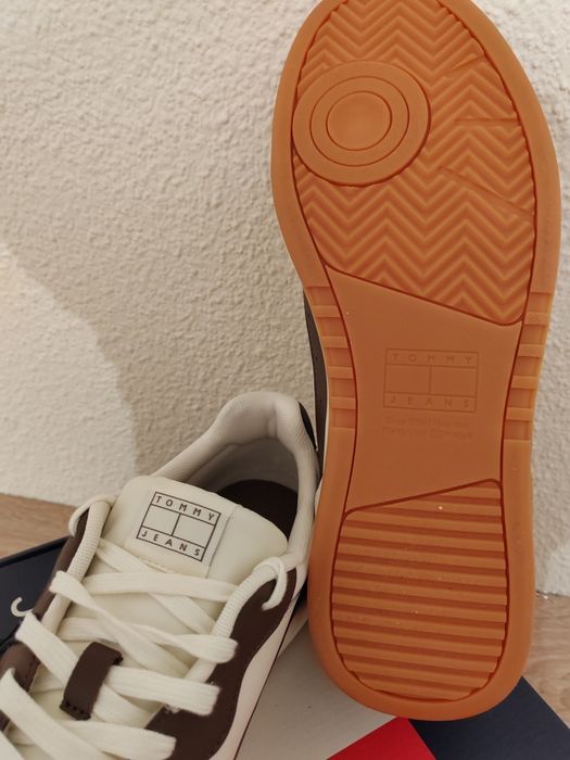 Tommy Jeans mar. 45 model TJM Cupsole Leather