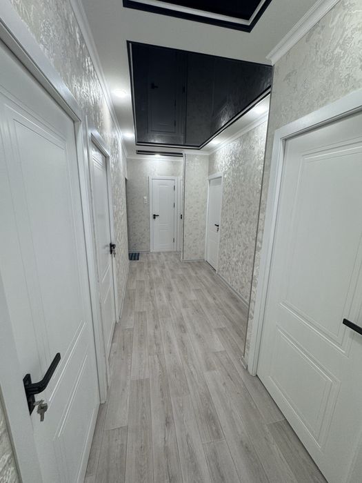 5 хона 5-этаж.105кв.м. 7 мкр.Собиқ домбита олдида. Евро ремонт.740 млн