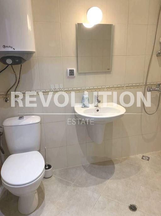 Дава се под наем Двустаен апартамент в Варна, Окръжна болница - 70 кв.м за 450 € - Снимка #5