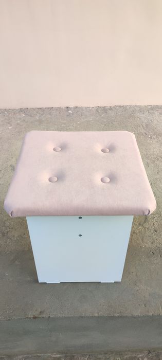 Manikyur-pedikyur stol