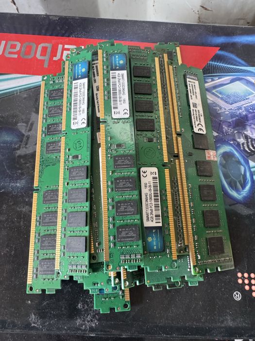 Озу ддр3, 4гб . Есть 20 штук