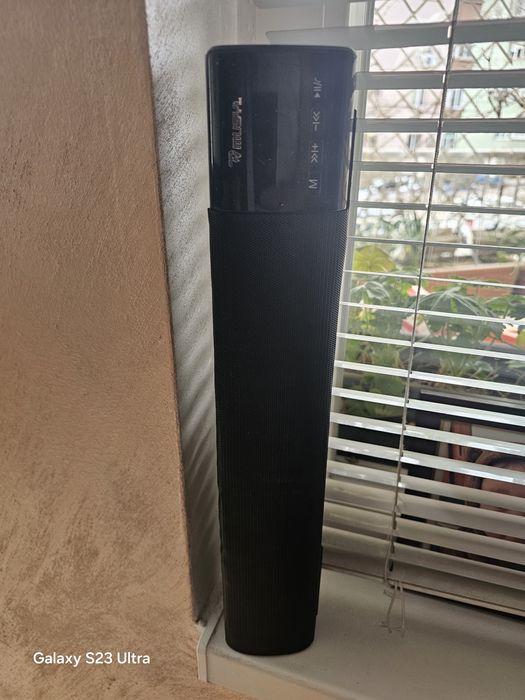 Bluetooth преносима колонка много мощна и запазена