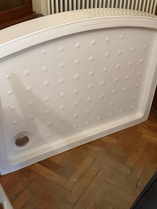 Cabina duş ca noua