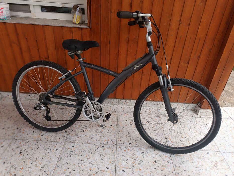 Bicicleta Btwin 26' cu cos