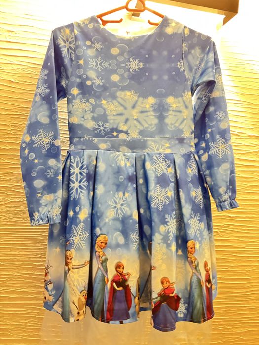 Приказни рокли за момиче 140/150р