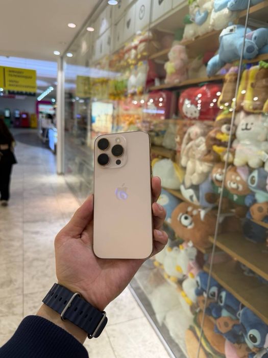 iPhone 16 Pro | 256 Gb