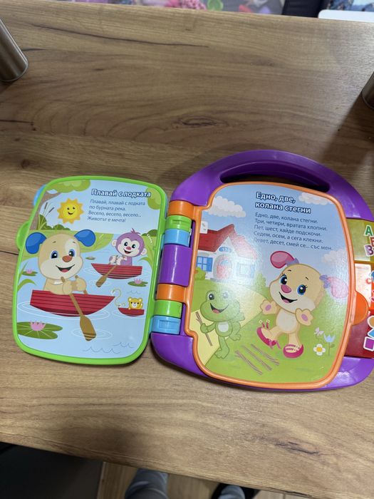 Пееща книжка Fisher Price