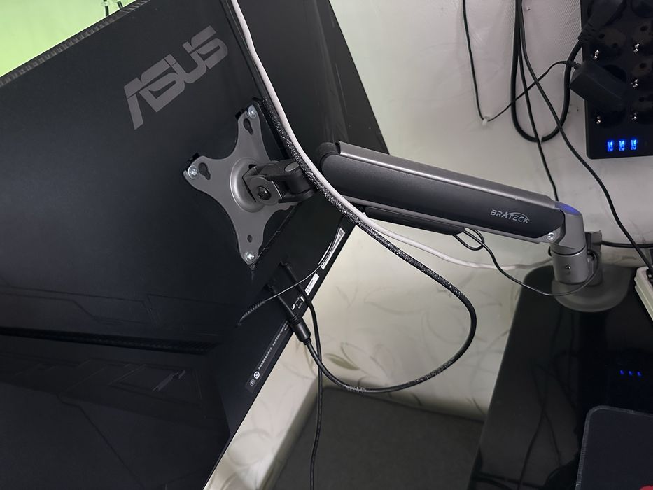 Asus Tuf Gaming 27/165Герц