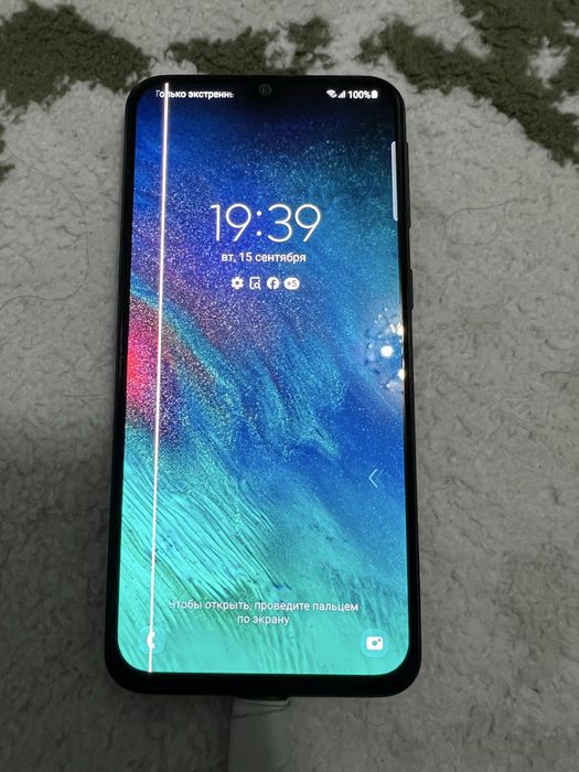 Продам телефон Samsung Galaxy A40