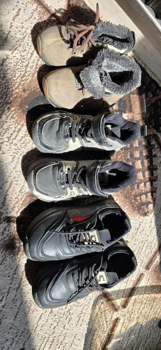 Детская обувь в хорошем состоянии