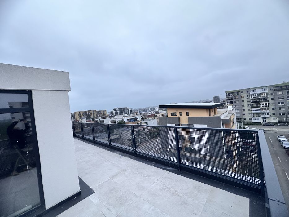 Apartament 4 camere tip duplex / penthouse  Tomis Plus