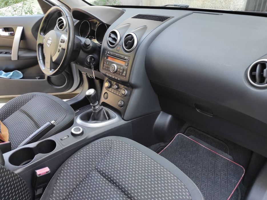 Nissan Qashqai(газ-бензин)