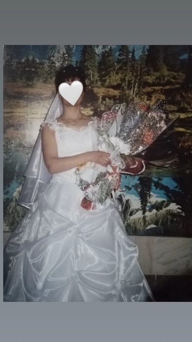 Rochie de mireasă din 2 piese