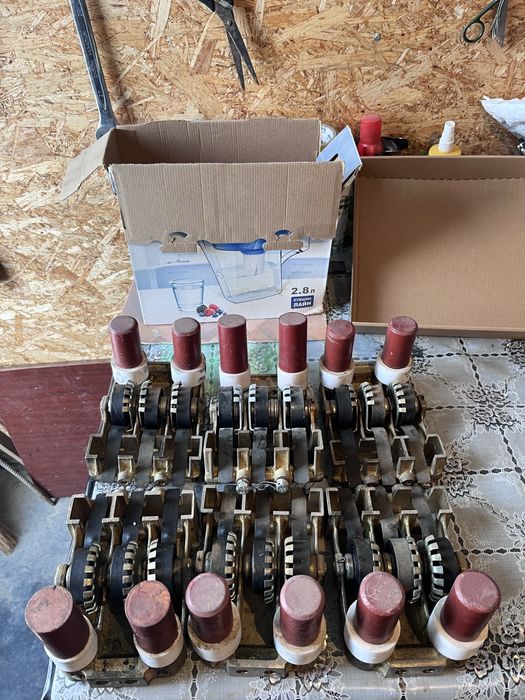 Щеткодержатель ЭД-118 5ТХ. 112.034