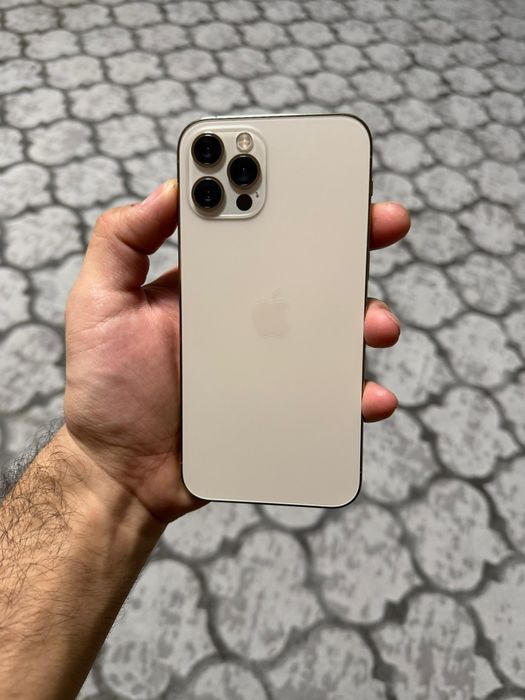 Продам Iphone 12 pro