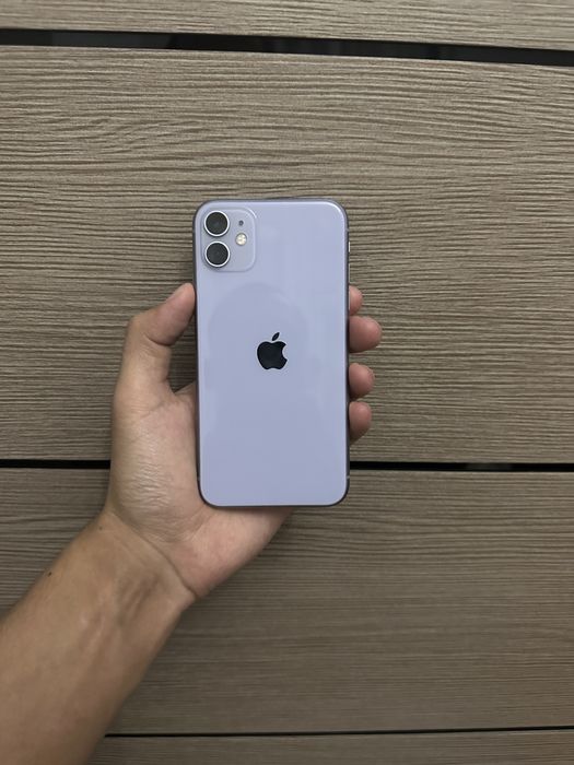 Айфон 11 с коробкой