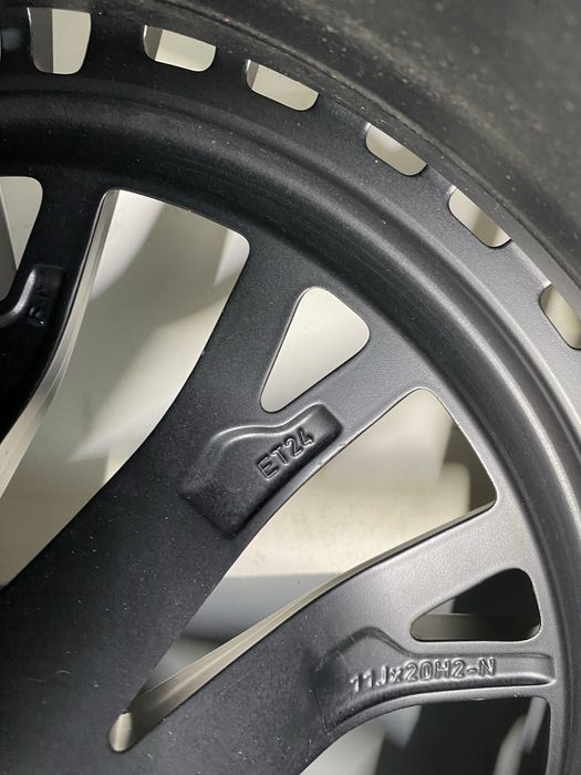 Janta (una) 20 Oe Mercedes CLE 53 AMG A236 C236  Axa spate - 1 buc.