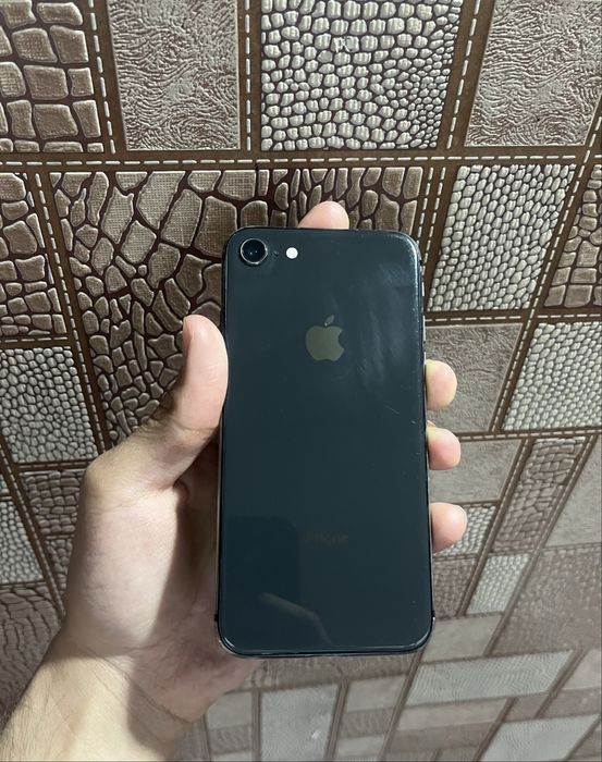 yaxshi iPhone 8 sotiladi