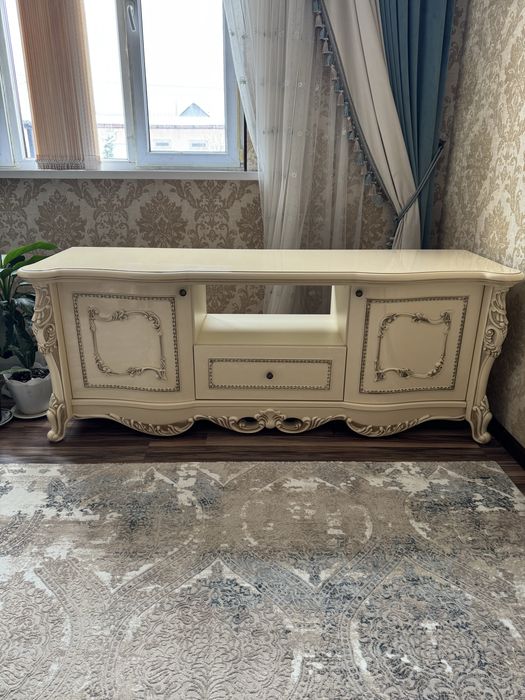 Тв подставка.