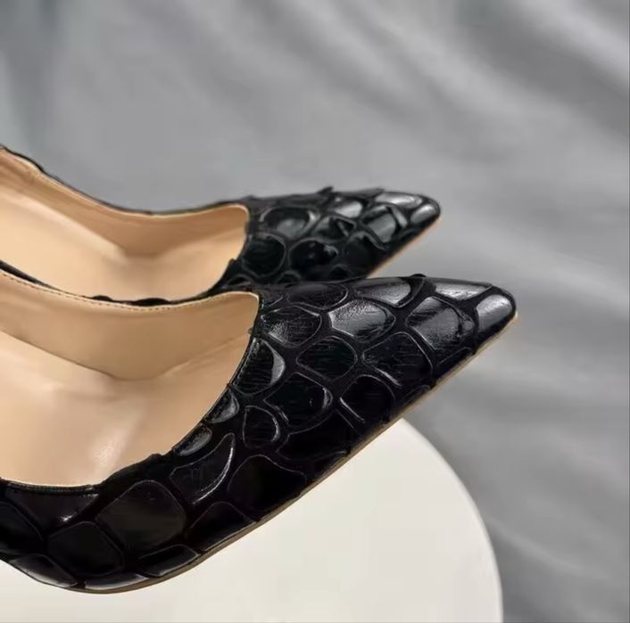 Официални обувки с висок ток