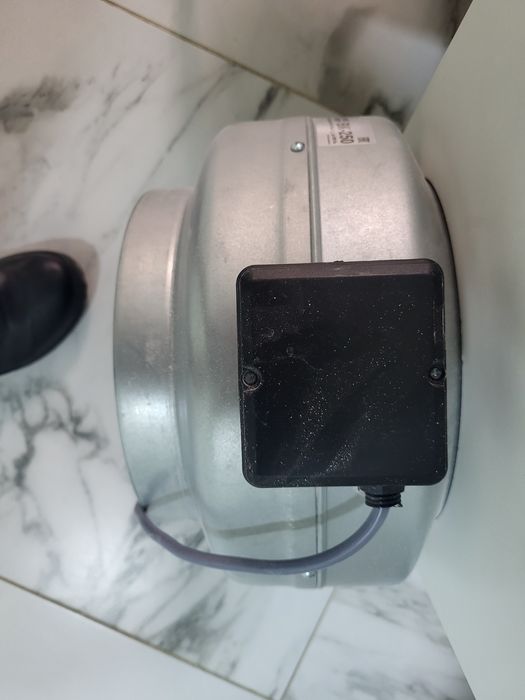 Продам вытяжку ВК250 И ВК315