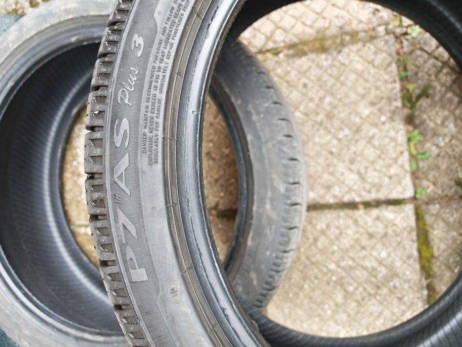 гуми 235 40 19 дот22,23г.