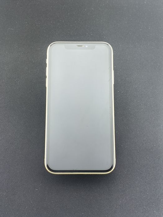 Apple iPhone XR 64 GB ID-mfh294