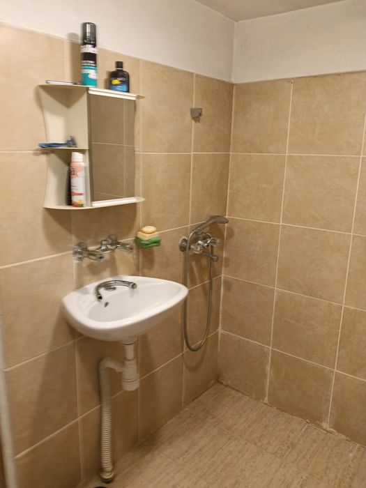 Къща в центъра на с. Сяново