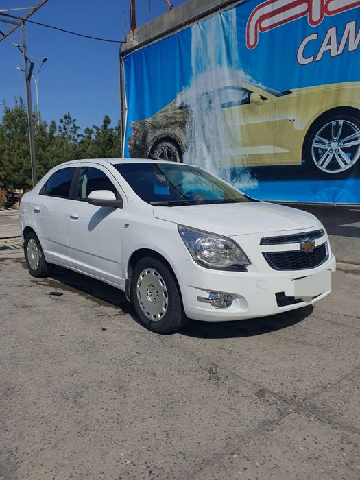 Cobalt avto sotiladi