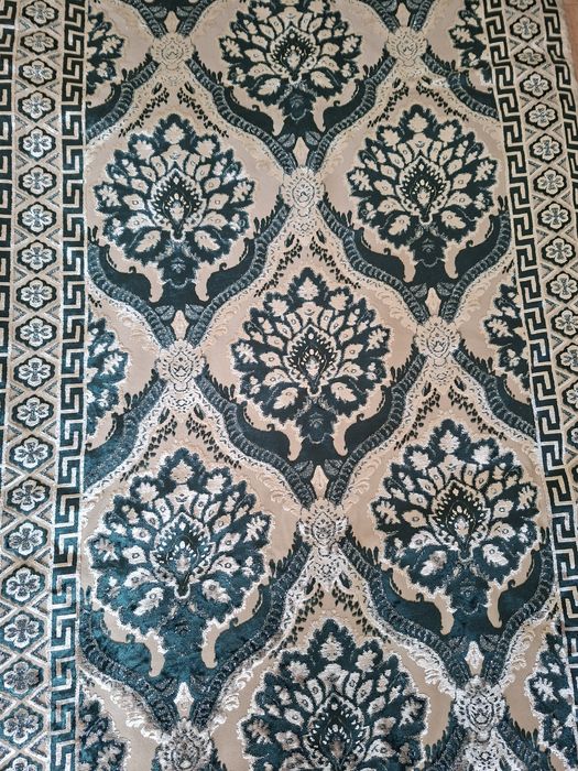 Красивые корпешки и две подушки