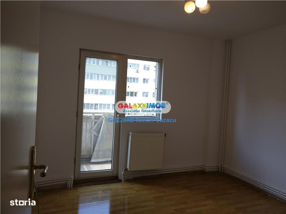 Pantelimon Vanzare apartament 4 camere ,centrala, bloc din 1981