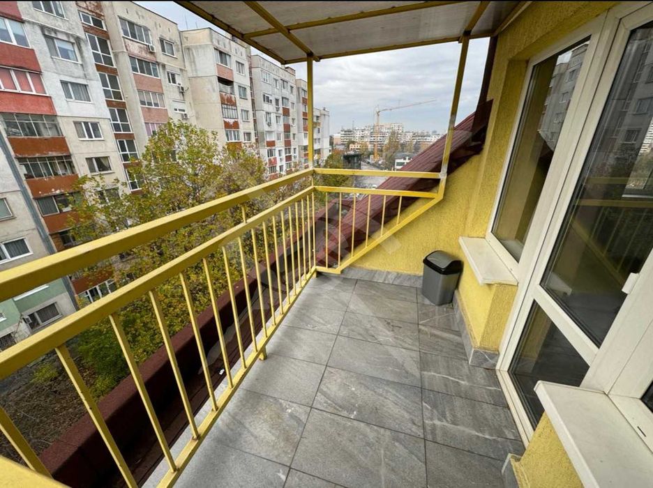 Продава се Двустаен апартамент в София, Младост 1А - 90 кв.м за 2489 €/кв.м - Снимка #9