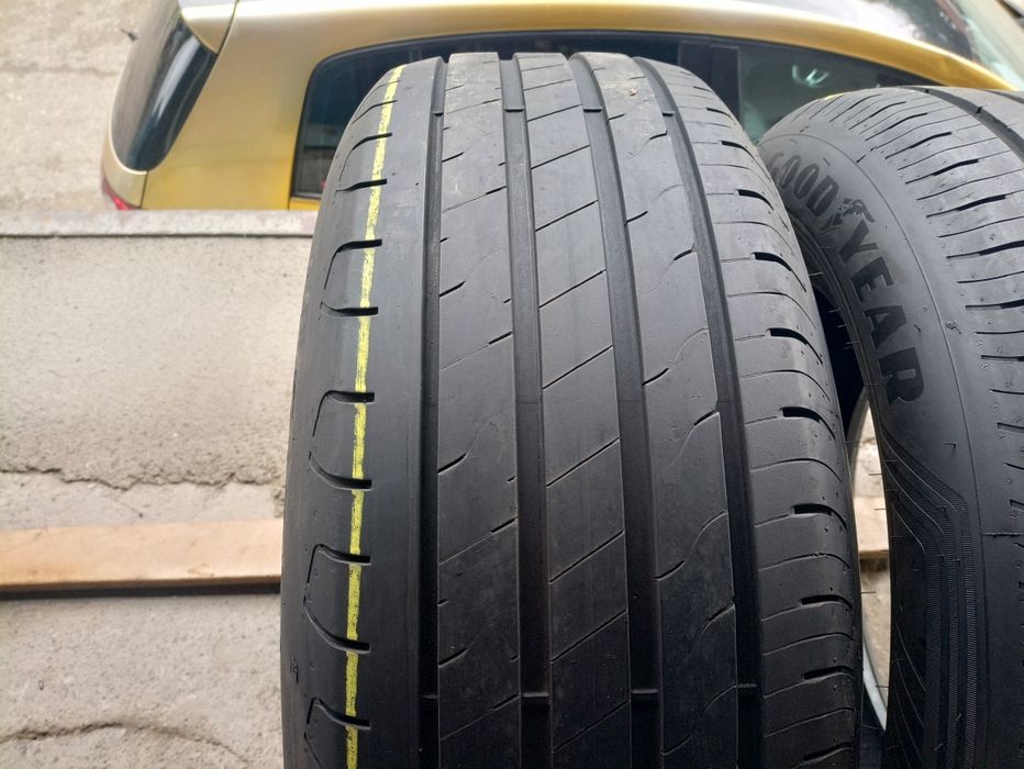 2 anvelope Goodyear 275/60 R20 dot 0322