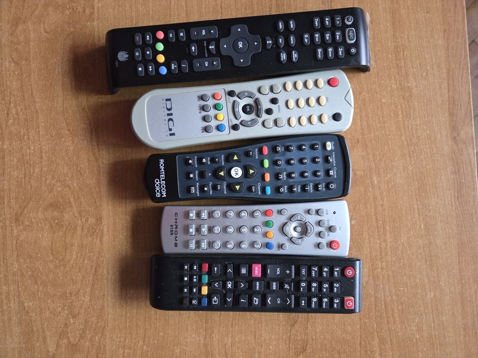 Vand telecomenzi diverse modele