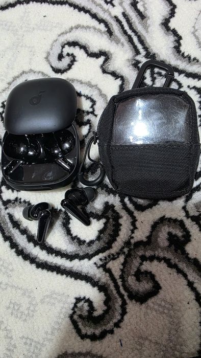 Беспроводная наушник