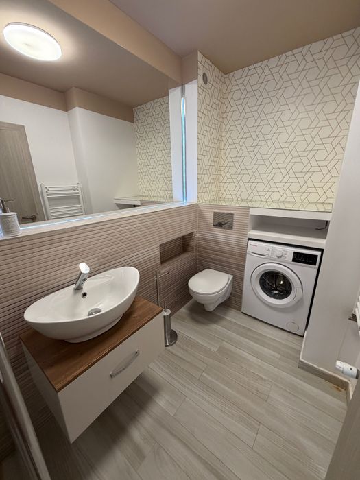 Apartament 2 camere bloc nou, centru