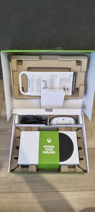 Xbox Series S / 512 GB