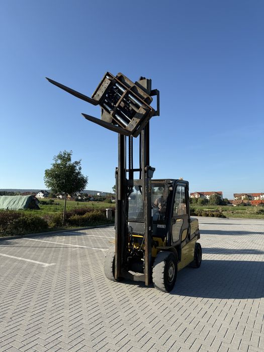 De vanzare stivuitor cu rotator capacitate de 5 Tone