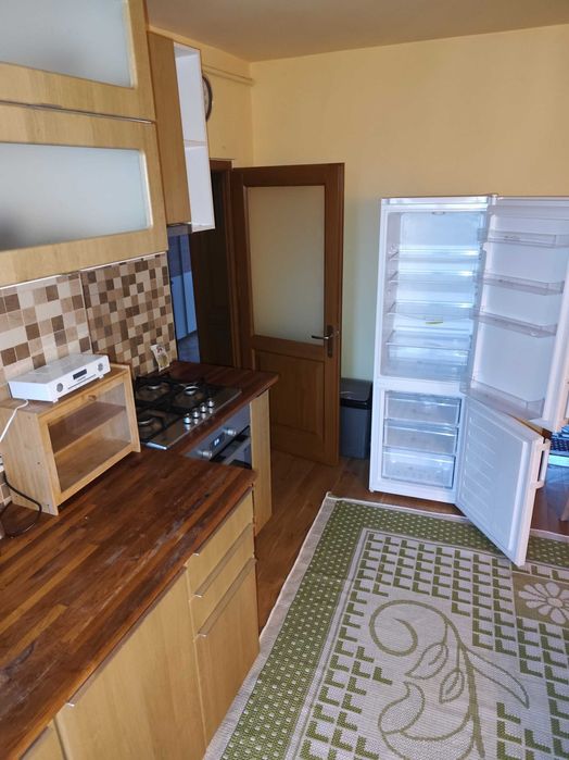 Apartament de închiriat, 2 camere + living cu bucătărie centru  str. Bolyai, Târgu Mures