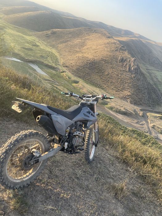 Эндуро 250 кубов