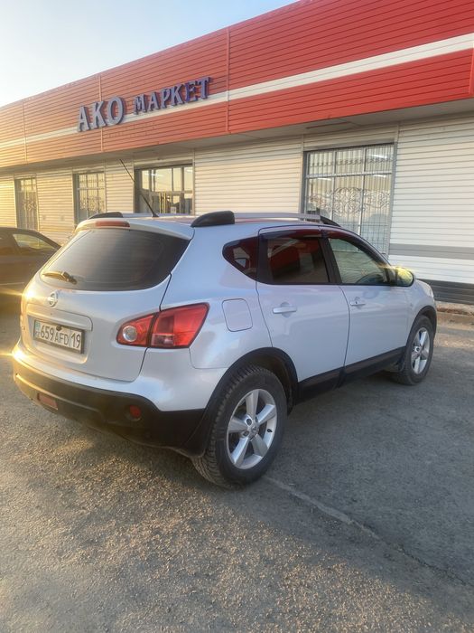 Продам Nissan Qashqai