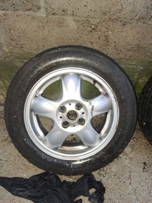 Vând sau schimb Jante aluminiu 175/65/R15