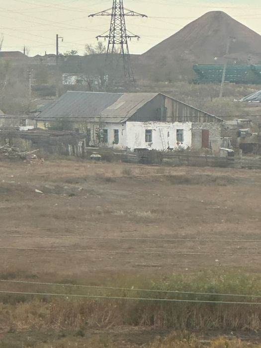 КаМыщи Үй сатам. Және қорасы Бар САТЫЛАДЫ,  ауласы өте кең мал жаюға б