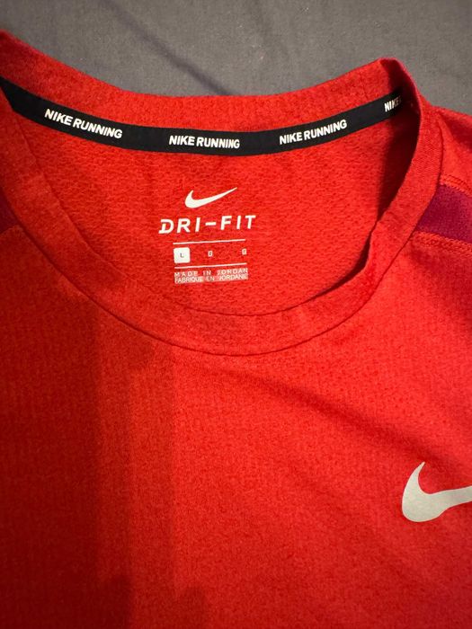 Мъжка тениска Nike L