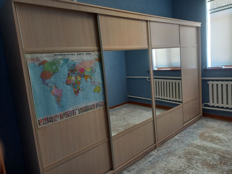 Туркестанда шкаф сатылады